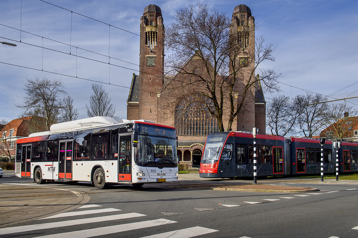 HTM tram en bus